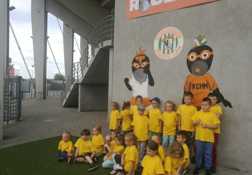 Najmłodsi kibice z Kożuchowa odwiedzili Stadion Zagłębia