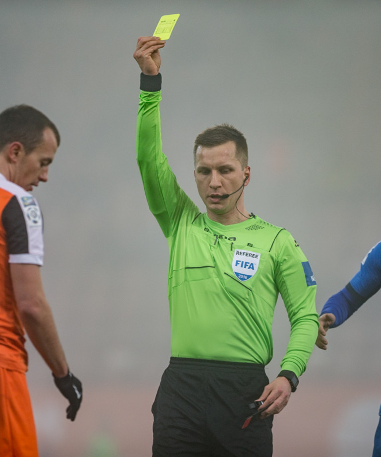 Bartosz Frankowski sędzią spotkania z Arką Bartosz Frankowski sędzią spotkania z Arką