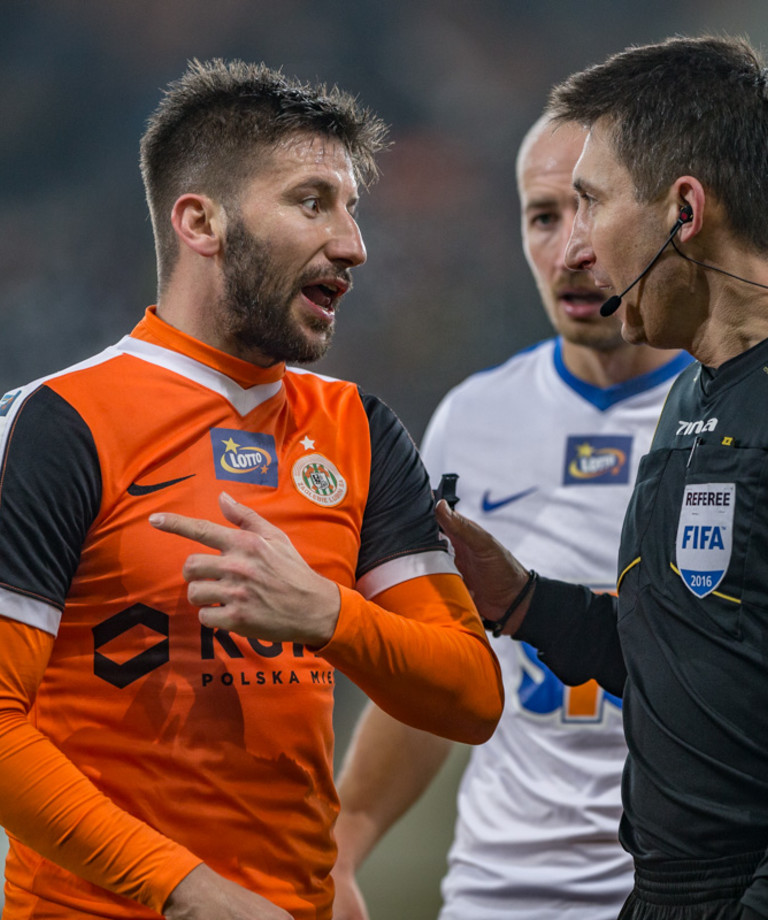 Paweł Gil arbitrem meczu z Bruk-Betem Paweł Gil arbitrem meczu z Bruk-Betem