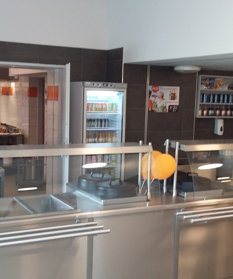 Restauracja "Piłkarska" już działa Restauracja "Piłkarska" już działa