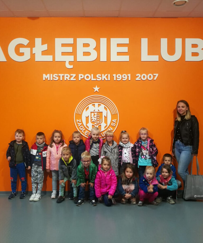 Przedszkolaki z Planety Zdrowia na Stadionie Zagłębia Przedszkolaki z Planety Zdrowia na Stadionie Zagłębia