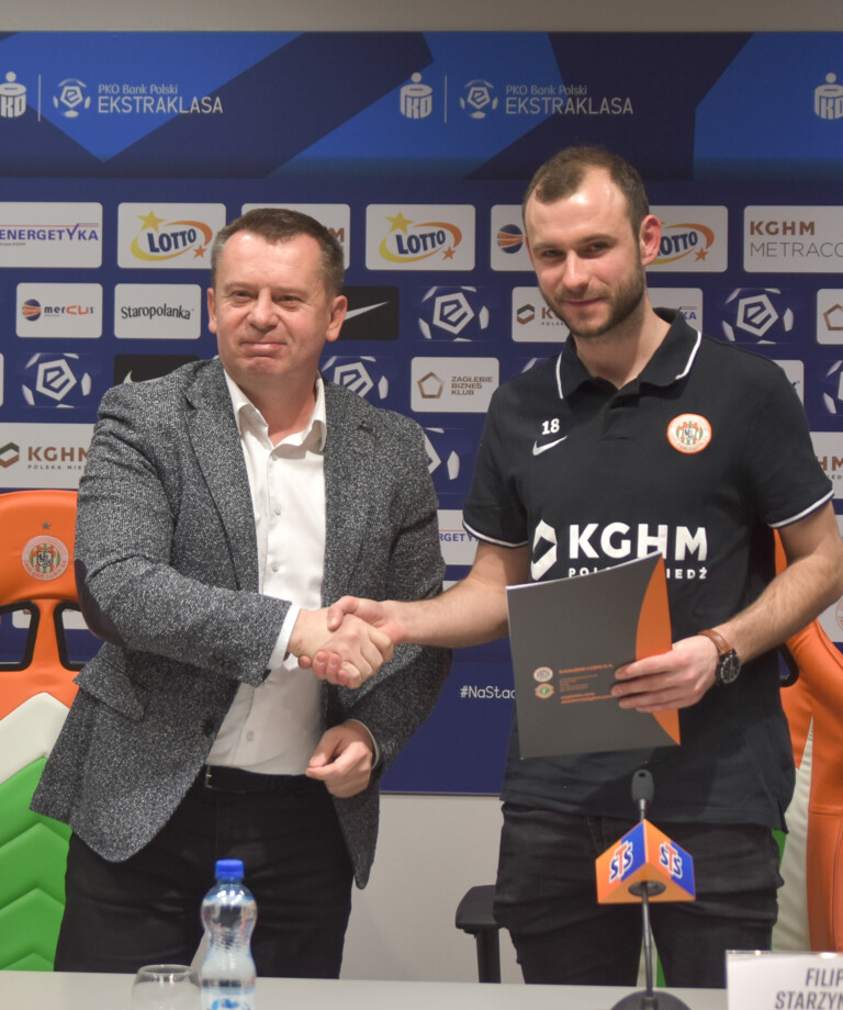 Filip Starzyński przedłużył kontrakt z KGHM Zagłębiem Lubin! Filip Starzyński przedłużył kontrakt z KGHM Zagłębiem Lubin!