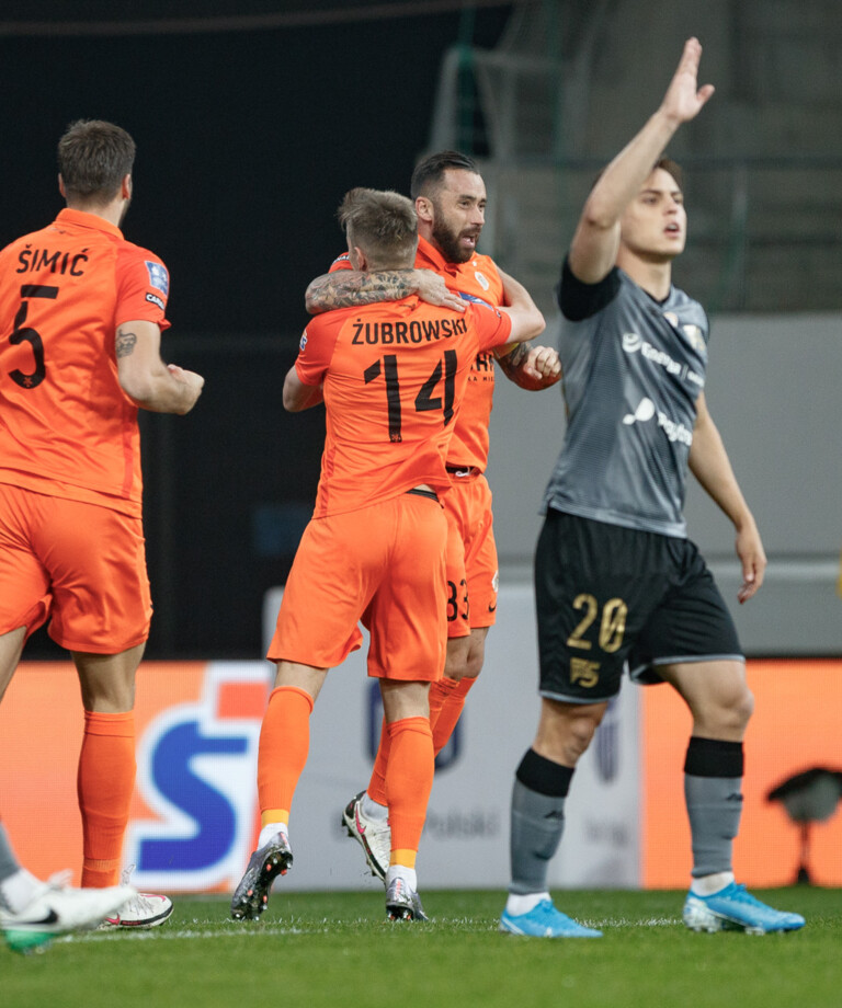 Podział punktów w starciu z "Lechistami" Podział punktów w starciu z "Lechistami"