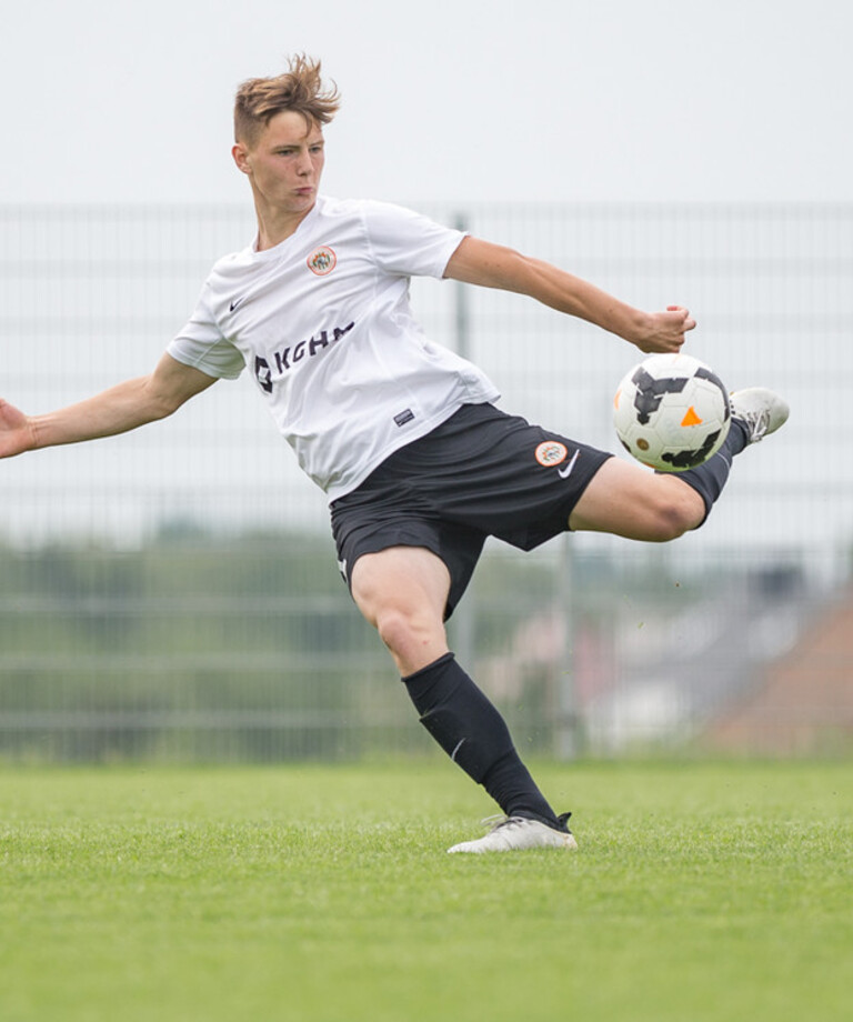 Bartosz Białek został młodym „Wilkiem” Bartosz Białek został młodym „Wilkiem”