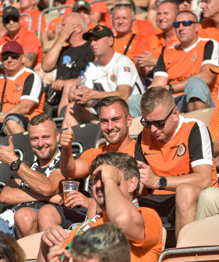 Stwórz grupę zorganizowaną i obejrzyj mecz z Wartą za darmo! Stwórz grupę zorganizowaną i obejrzyj mecz z Wartą za darmo!