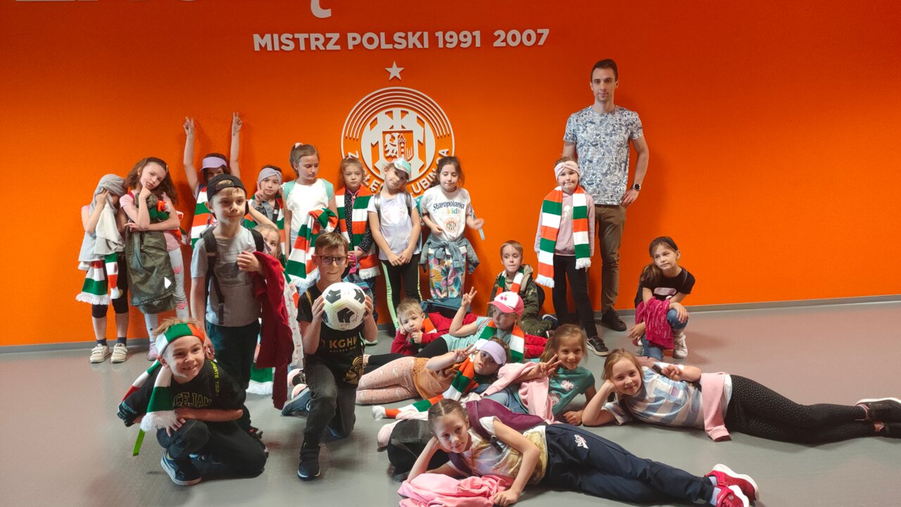 Uczniowie SP 8 odwiedzili Stadion Zagłębia