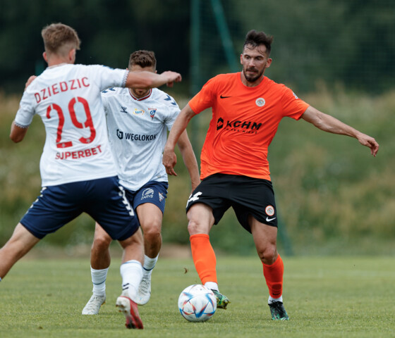 Sparing: KGHM Zagłębie Lubin - Górnik Zabrze | Najciekawsze akcje i wypowiedź trenera Stokowca