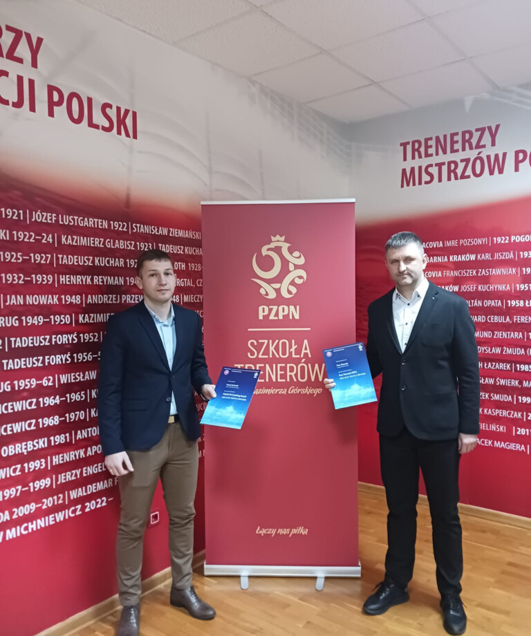 Piotr Błauciak i Paweł Sochacki ukończyli kurs na licencję UEFA Elite Youth A Piotr Błauciak i Paweł Sochacki ukończyli kurs na licencję UEFA Elite Youth A
