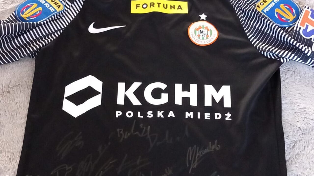 Licytacja koszulki Sasy Zivca dla TOZ Lubin Licytacja koszulki Sasy Zivca dla TOZ Lubin