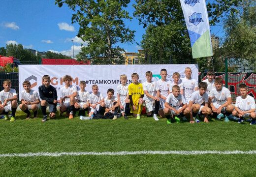 Drużyna U13 na turnieju KS SEMP Warszawa