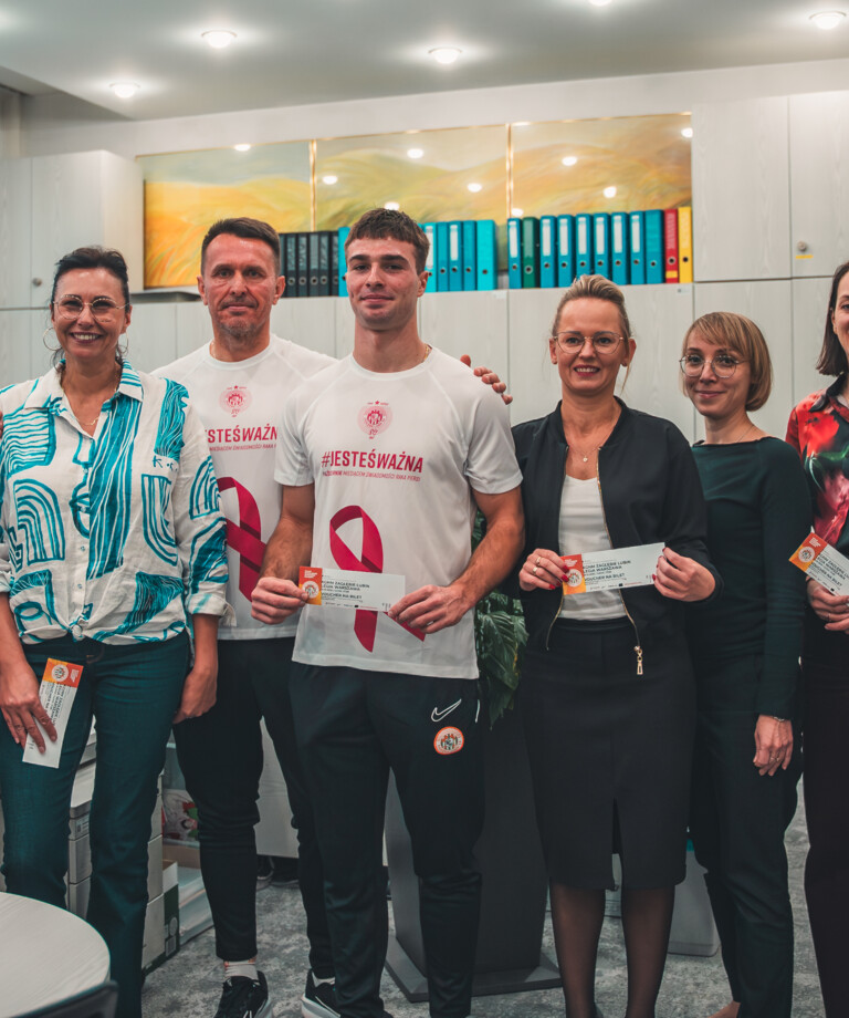 Zagłębie Lubin S.A. wspiera szereg działań związanych z różowym październikiem Zagłębie Lubin S.A. wspiera szereg działań związanych z różowym październikiem