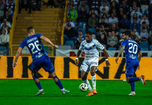 Ivan Cavaleiro | Gwiazda Rywala