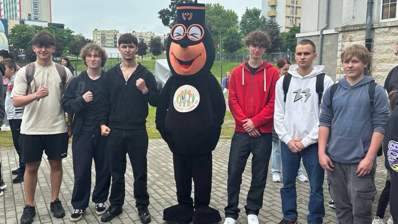 Razem budujemy lepszy świat - już od 10 lat Razem budujemy lepszy świat - już od 10 lat