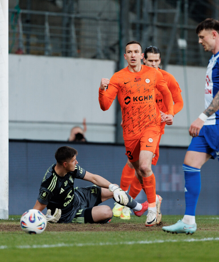 Mateusz Grzybek w jedenastce 23. kolejki!