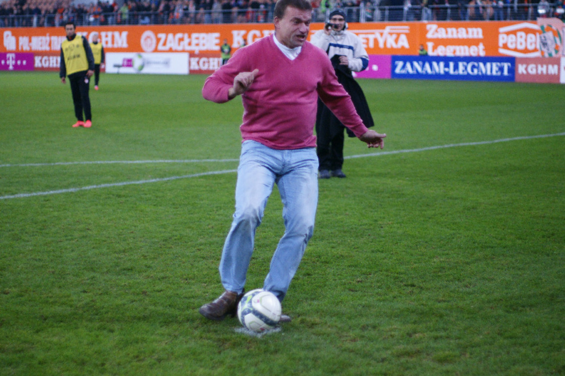 2013.11 2013.11
