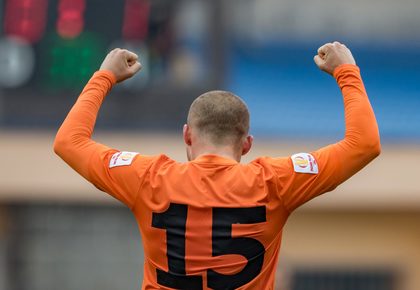 2016.1