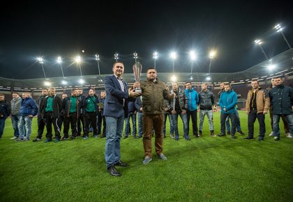 2016.1
