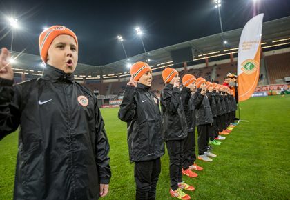 2016.1