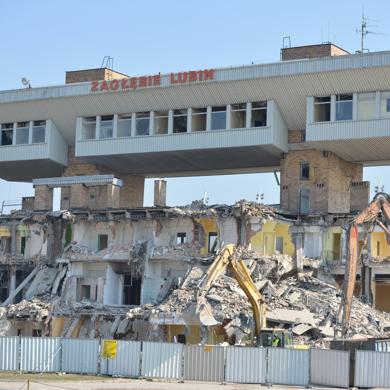 2015.03.19 Rozbiórka starego Budynku Klubowego