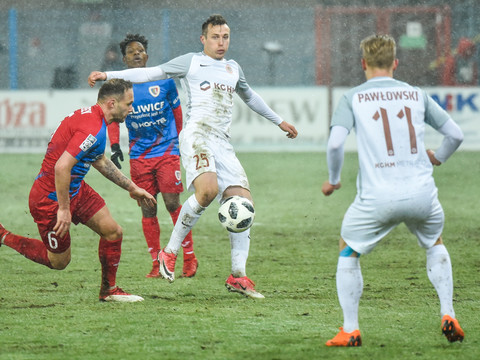 2018.03.16 Piast Gliwice - KGHM Zagłębie Lubin / 37