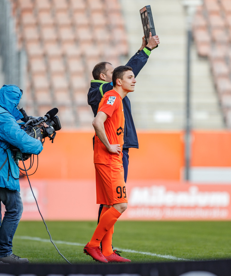 Bartosz Slisz zadebiutował w Ekstraklasie Bartosz Slisz zadebiutował w Ekstraklasie