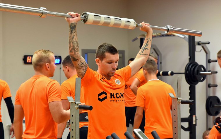 2018.08.22 Poranny trening w siłowni