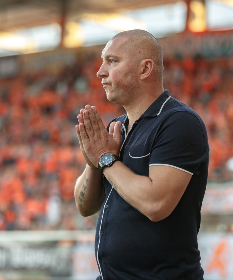 Mariusz Lewandowski i Dominik Nowak po meczu derbowym Mariusz Lewandowski i Dominik Nowak po meczu derbowym