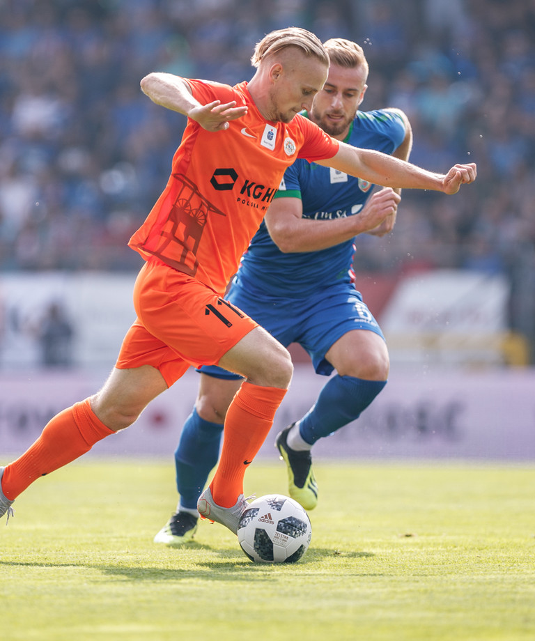 Derby z Miedzią w niedzielę Derby z Miedzią w niedzielę