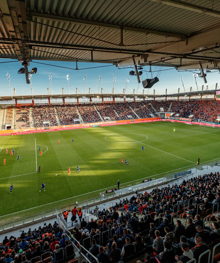 Sparing z Chrobrym na głównym boisku