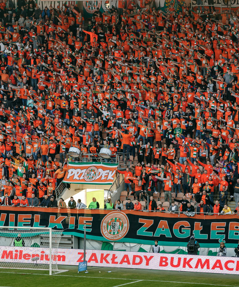 Zakup wejściówkę na mecz z Górnikiem Zabrze i wspieraj KGHM Zagłębie!