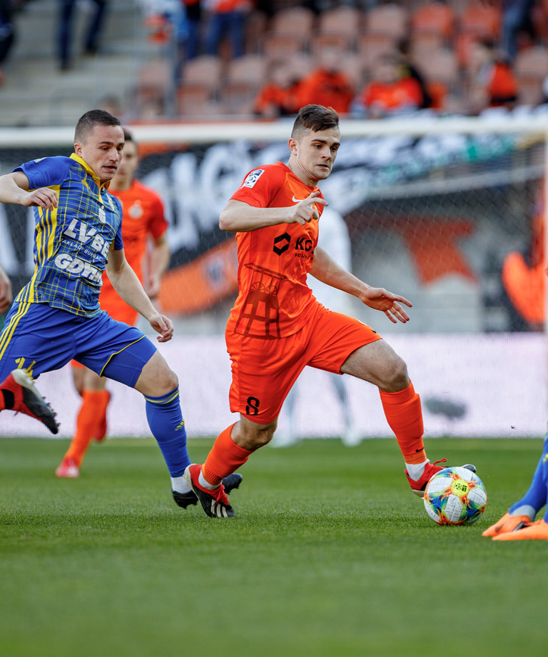 eME U-19: Remis z Francją. Pół godziny Poręby eME U-19: Remis z Francją. Pół godziny Poręby