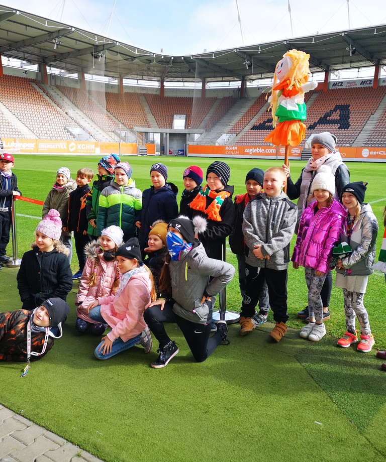 Pierwszy dzień wiosny na stadionie Pierwszy dzień wiosny na stadionie