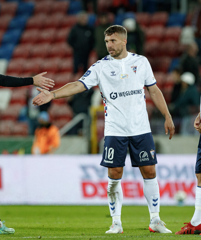 Gwiazda rywala | Lukas Podolski Gwiazda rywala | Lukas Podolski