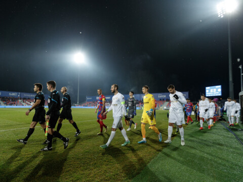 2021.11.27 Raków Częstochowa - KGHM Zagłębie Lubin / 1