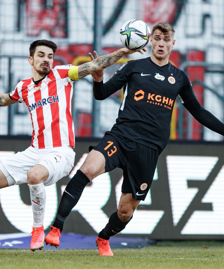 Karol Podliński: Czuję sporą różnicę pomiędzy Ekstraklasą i I ligą Karol Podliński: Czuję sporą różnicę pomiędzy Ekstraklasą i I ligą