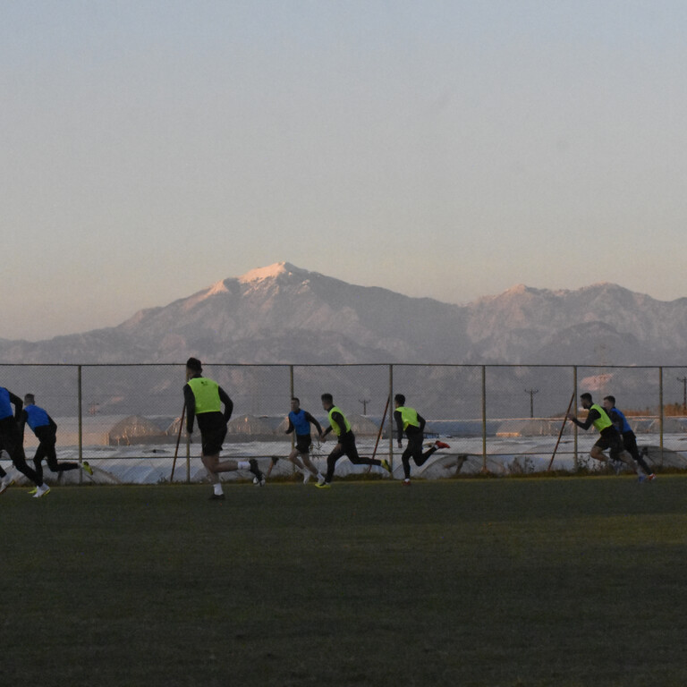 Trening Miedziowych na boisku | FOTO