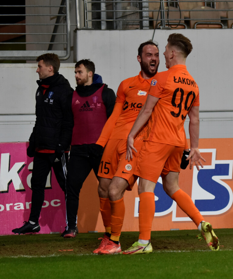 Łukasz Łakomy i Martin Dolezal w jedenastce 22. kolejki PKO BP Ekstraklasy Łukasz Łakomy i Martin Dolezal w jedenastce 22. kolejki PKO BP Ekstraklasy