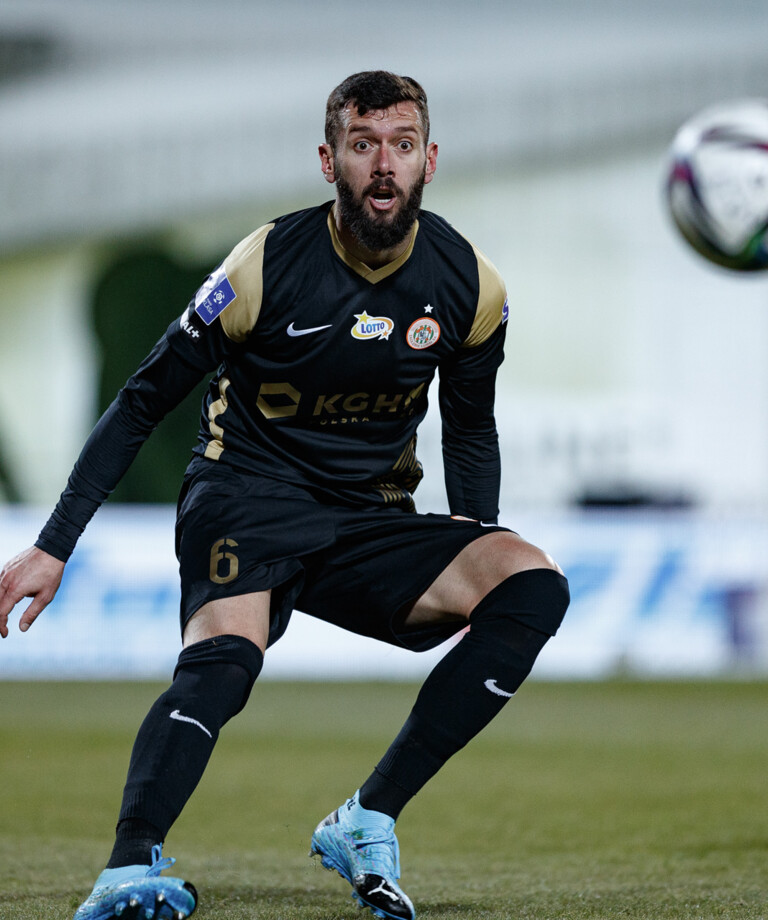 Aleksandar Šćekić nie zagra w spotkaniach reprezentacji Czarnogóry Aleksandar Šćekić nie zagra w spotkaniach reprezentacji Czarnogóry
