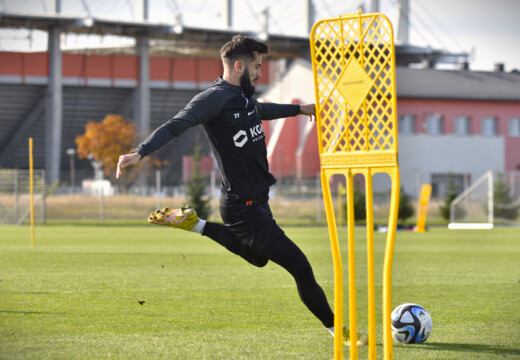 Trening KGHM Zagłębia Lubin przed meczem z Widzewem Łódź