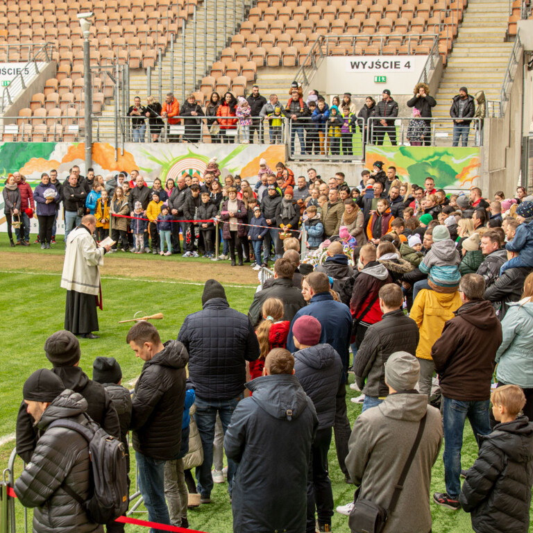 Święcenie pokarmów na stadionie Zagłębia | Fotorelacja