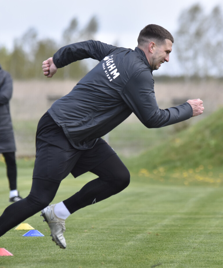 Trening Miedziowych przed meczem z Widzewem | FOTO