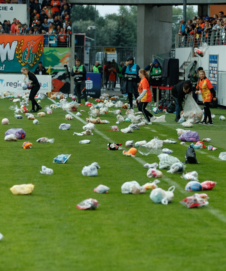 Akcja "Dorzuć misie" zakończona sukcesem!