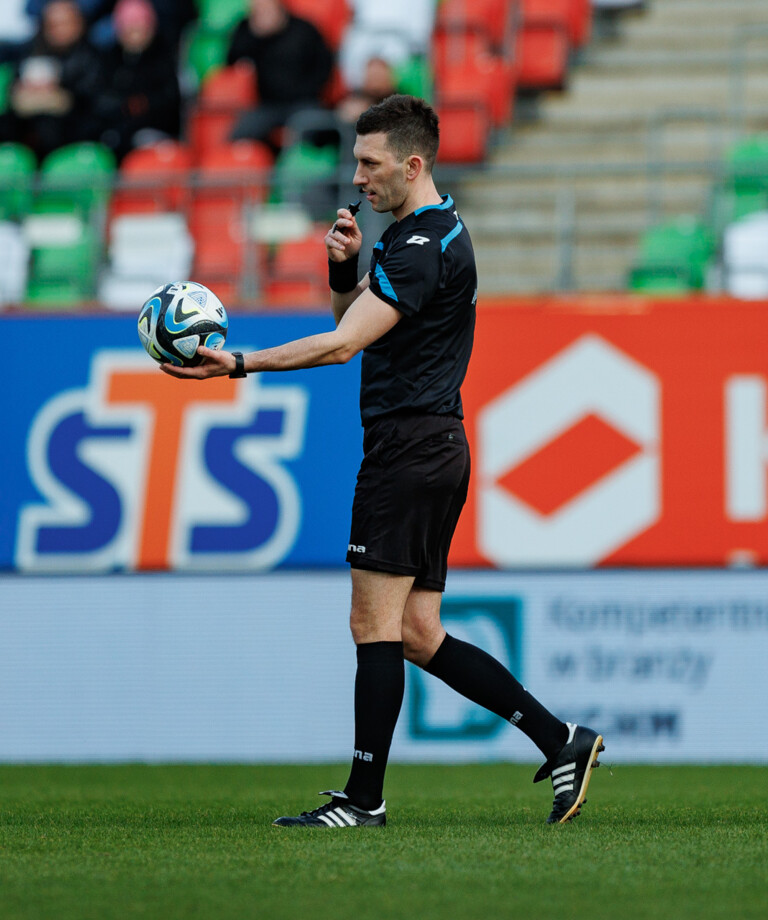 Damian Kos posędziuje w Mielcu Damian Kos posędziuje w Mielcu