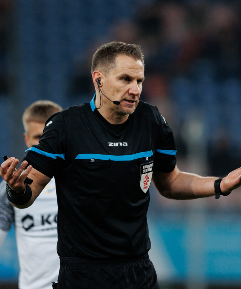 Tomasz Kwiatkowski sędzią meczu Górnik - KGHM Zagłębie Tomasz Kwiatkowski sędzią meczu Górnik - KGHM Zagłębie