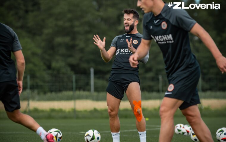 Środowa praca na boisku | FOTO