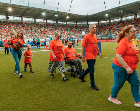 Akcja Stadiony bez Barier podczas meczu z Piastem Gliwice