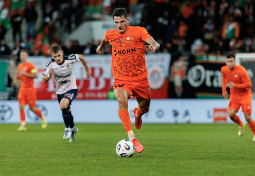 Filip Kocaba ze zwycięskim trafieniem dla kadry U-21, zagrał również Igor Orlikowski