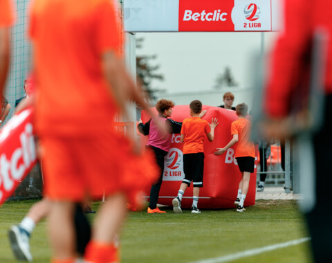 Spadek rezerw z Betclic 2.  ligi