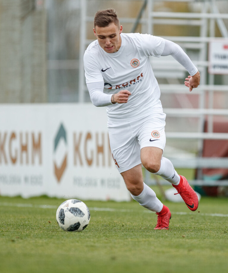 Artur Siemaszko wypożyczony do GKS-u Tychy Artur Siemaszko wypożyczony do GKS-u Tychy