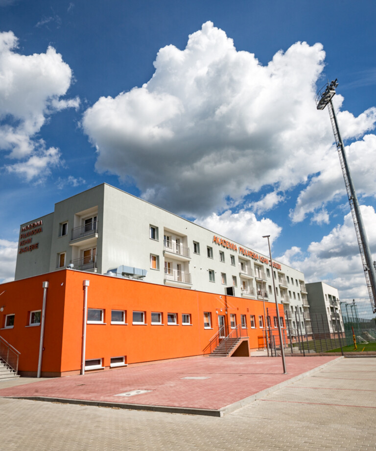 Oświadczenie Zarządu Zagłębia Lubin S.A. w sprawie wydarzeń w bursie akademii Oświadczenie Zarządu Zagłębia Lubin S.A. w sprawie wydarzeń w bursie akademii